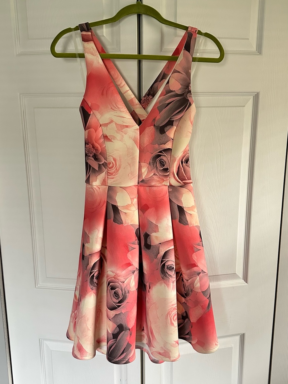 Charlotte Russe Pink & Cream Floral V-Neck Fit-and-Flare Dress